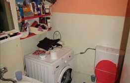 Apartament 4 camere, 76 mp, decomandat, etaj intermediar, zona Calea Floresti