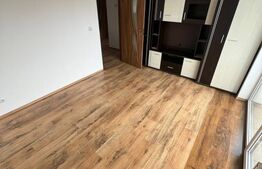 Apartament 2 camere 58mp et.1 cu parcare zona Florilor.