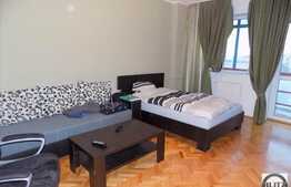 2 camere, 63 mp, decomandat, imobil nou, parcare, zona strazii Gheorghe Dima!