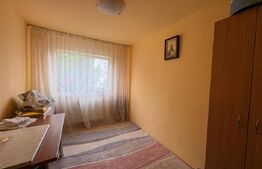 Apartament de vanzare, cu 3 camere decomandate, 64 mp, zona Big 
