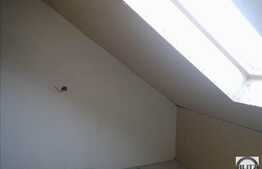 De vanzare apartament cu 1 camera, decomandat, 42 mp, zona strazii Eroilor!