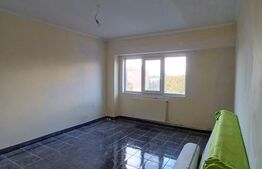 Apartament de vanzare, cu 3 camere, 84 mp, zona Centrala