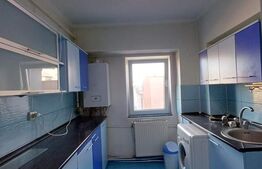 Apartament de vanzare, cu 3 camere, 84 mp, zona Centrala