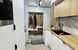 Apartament LUX de vanzare, cu 3 camere, 52 mp, zona Big 