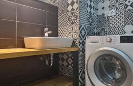 Apartament de vanzare, cu 2 camere, 52 mp, zona Dambu Rotund