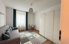 Apartament LUX de 3 camere in zona Vivo 