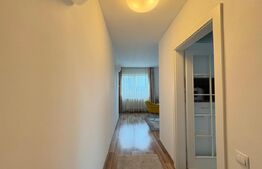 Apartament LUX de 3 camere in zona Vivo 