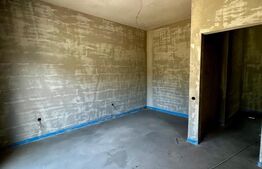 Apartamen cu GRADINA 62 mp, expunere SUD, 2 camere, semifinisat, zona Eroilor 