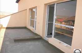3 camere, cu terasa de 25 mp, cu loc de parcare, zona Teilor