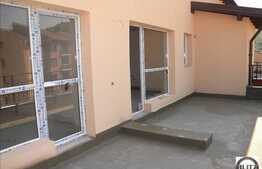 3 camere, cu terasa de 25 mp, cu loc de parcare, zona Teilor