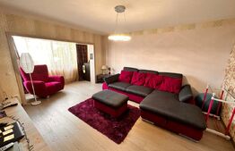 Apartament de vanzare, cu 4 camere, 82 mp, zona Calea Floresti