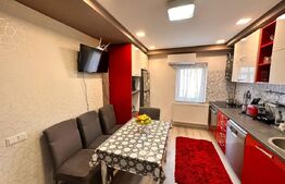 Apartament de vanzare, cu 4 camere, 82 mp, zona Calea Floresti