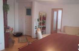 Vanzare apartament 2 camere, 44 mp, boxa subsol, zona strazii Alverna