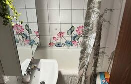 Apartament de vanzare, cu 3 camere, 47 mp, zona Manastur