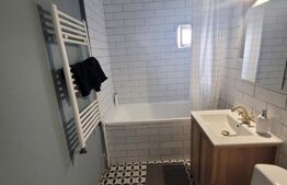 Apartament de vanzare cu 2 camere decomandate, 50 mp zona Semicentrala