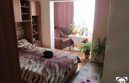 3 camere decomandat, 72 mp utili, cu boxa inclusa. 2 minute de P-ta Cipariu!