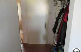 3 camere decomandat, 72 mp utili, cu boxa inclusa. 2 minute de P-ta Cipariu!