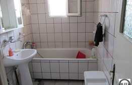 3 camere decomandat, 72 mp utili, cu boxa inclusa. 2 minute de P-ta Cipariu!