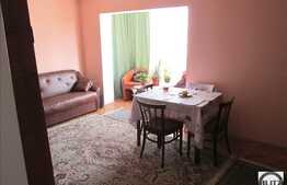 3 camere decomandat, 72 mp utili, cu boxa inclusa. 2 minute de P-ta Cipariu!