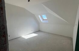 Apartament 4 camere, semifinisat, terasa, zona Cetății