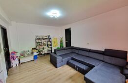 Apartament de vanzare, cu 3 camere, 67 mp, zona Stejarului 