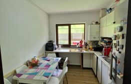 Apartament de vanzare, cu 3 camere, 67 mp, zona Stejarului 