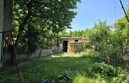 Casă de vanzare, cu 4 camere, 156 mp, zona Între Lacuri