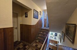 Casă de vanzare, cu 4 camere, 156 mp, zona Între Lacuri