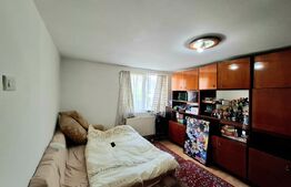 Casa cu 4 apartamente si curte proprie ,suprafata utila 122mp, zona semicentrala