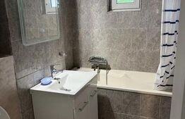 Apartament 4 camere, modern, parcare, zona UMF