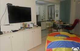 De vanzare 3 camere, 63 mp! Loc de parcare! Zona strazii Sub Cetate!