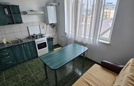 Apartament de vanzare, cu 1 camera, de 46 mp, zona Farmec 