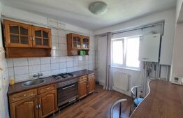 Apartament de vanzare, cu 3 camere, 69mp, zona Răcădău!