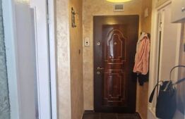 Garsoniera de vanzare, 33 mp, cu balcon etaj intermediar, zona Uzina 2