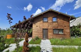 Cabană lemn cu 4 dormitoare, 120mp, teren intravilan de 1250mp