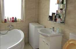 Apartament 2 camere, decomandat, 50 mp! Loc de parcare! Zona strazii Porii!