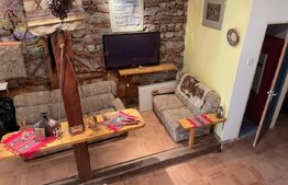 Casa cu doua corpuri, Zarnesti, pretabil pensiune sau casa de familie