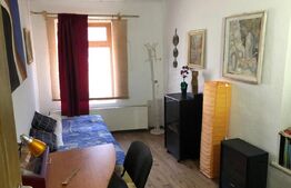 Proprietate cu 2 corpuri de clădire – ideală pentru pensiune sau locuință