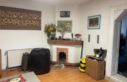 Casa cu doua corpuri, Zarnesti, pretabil pensiune sau casa de familie