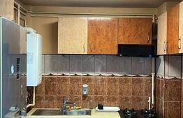 Apartament de inchiriat, cu 2 camere, 45 mp, parcare, zona P-ta Flora