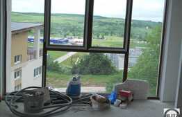 Apartament 4 camere de vanzare 110 mp utili, garaj 40 mp, priveliste deosebita