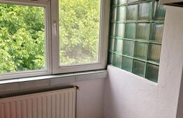 Garsonieră decomandată–zona Tractorul, 30,3 mp, etaj 3/4 + loc de parcare