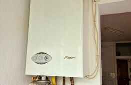 Garsonieră decomandată–zona Tractorul, 30,3 mp, etaj 3/4 + loc de parcare