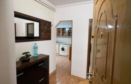 Apartament de vanzare, cu 2 camere decomandat, zona Racadau