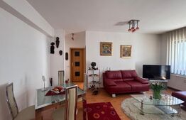 Apartament de vanzare, cu 3 camere, 72,5 mp, zona cent