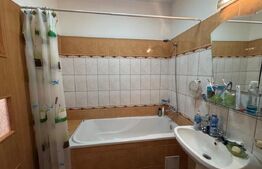 Apartament de vanzare, cu 3 camere, 72,5 mp, zona cent