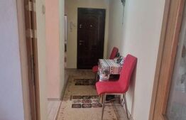 Apartament cu 3 camere decomandat -pozitie excelenta- Zarnesti 