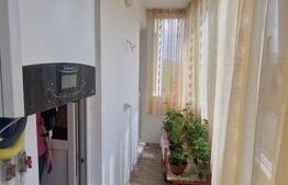 Apartament cu 3 camere decomandat -pozitie excelenta- Zarnesti 