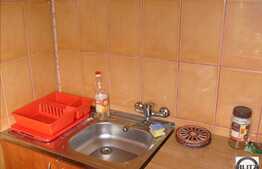 Apartament o camera, pe Pasteur!