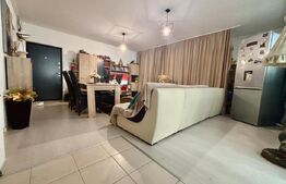 Apartament de vanzare, cu 2 camere, 51 mp, parcare, intermediar, zona Stejarului